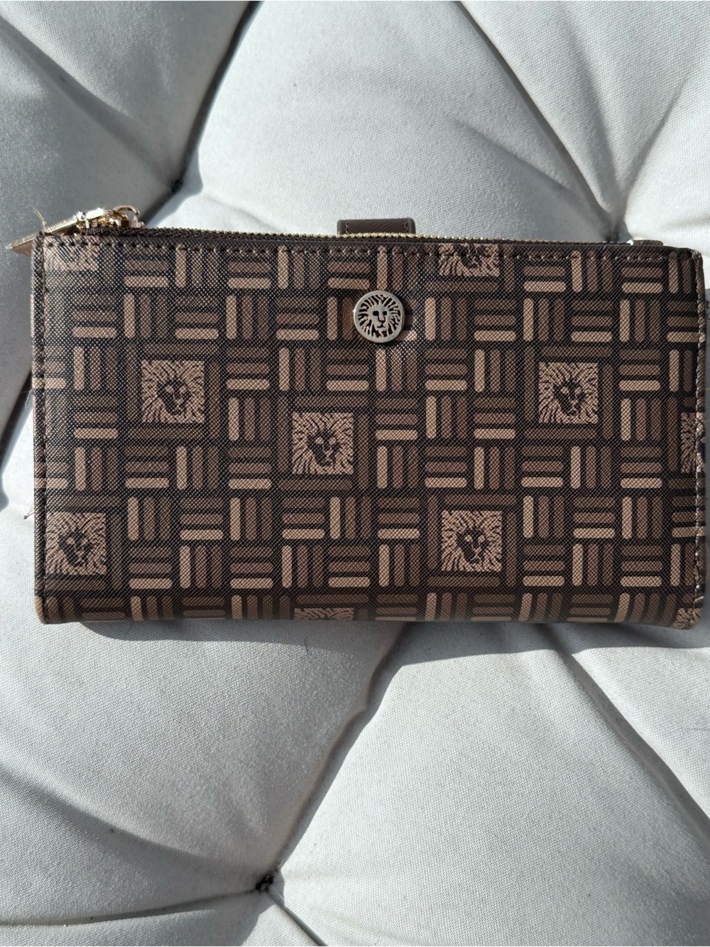 Anne Klein Brown Geometric Logo-Accent Zip Wallet